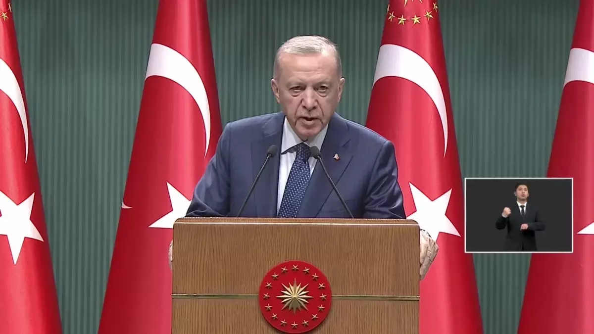 Erdoğan: "Telkinlerimizle Hamas\'ın Ateşkesi Kabul Ettiğini Açıklamasından Memnuniyet Duyduk. Şimdi Aynı Adım İsrail Tarafından da Atılmalıdır"