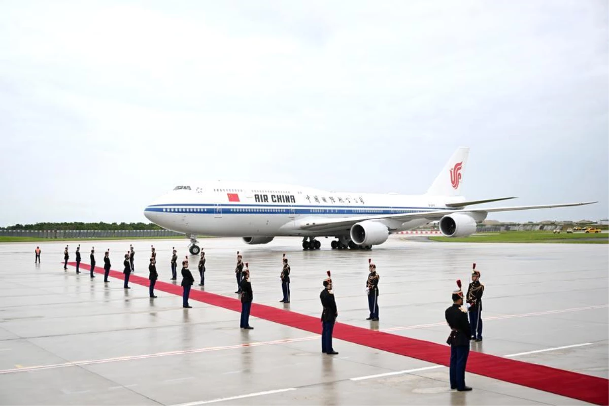 Xi Jinping, Çin-Fransa ilişkilerinin daha parlak bir geleceğini umuyor