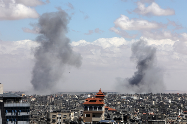 İsrail'den Refah'a hava saldırısı: Ölü ve yaralılar var
