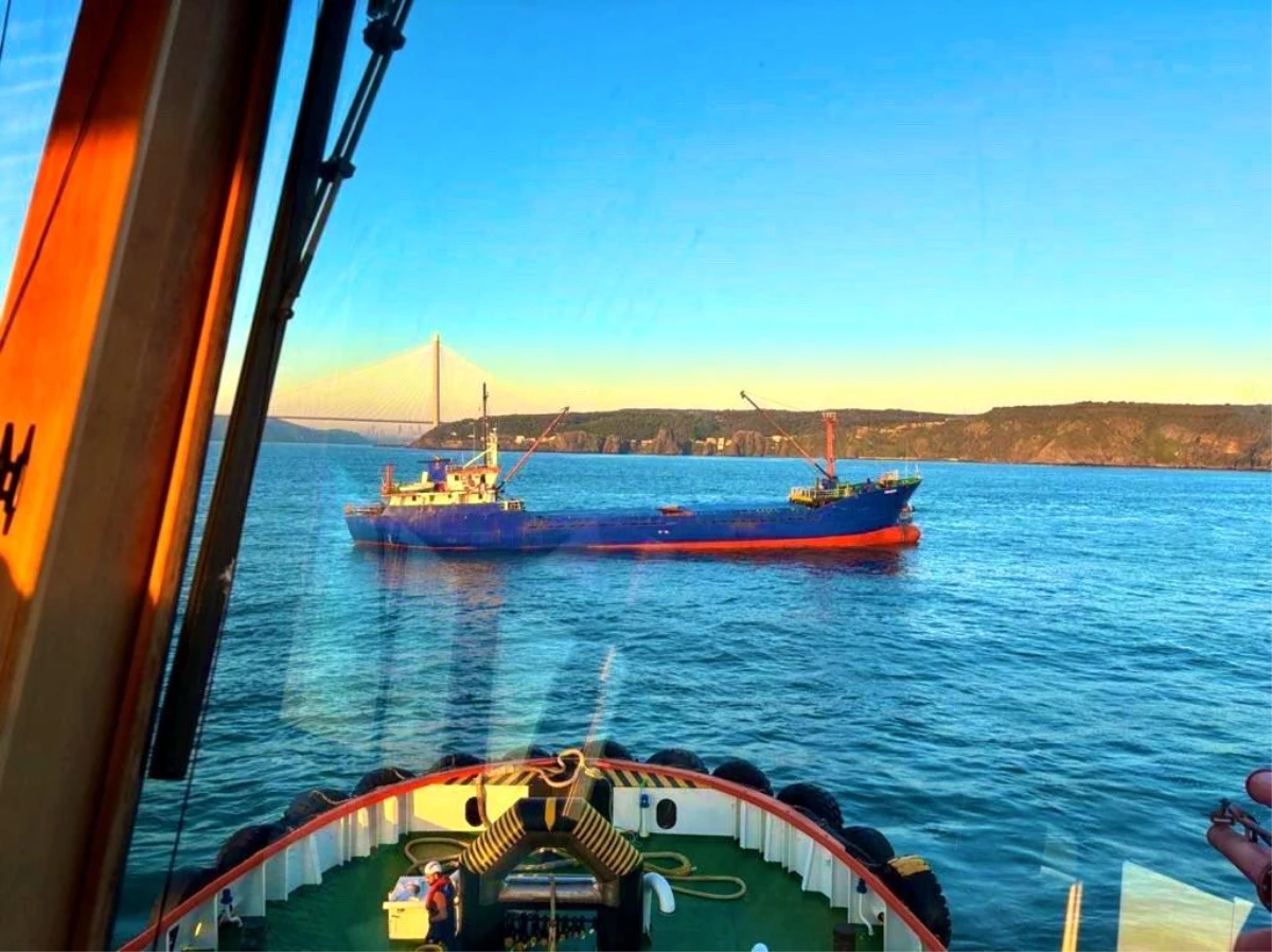 İstanbul Boğazı\'nda Gemi Trafiği Askıya Alındı