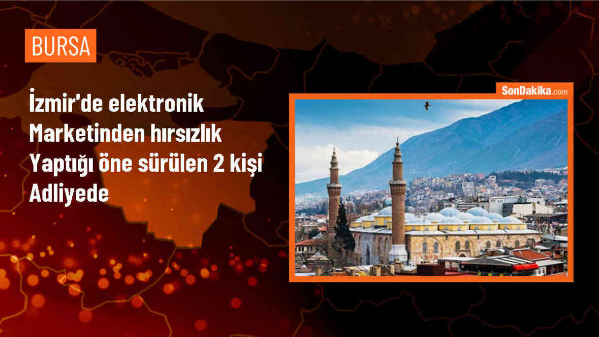 Bornova\'da Elektronik Marketten Hırsızlık Yapan 2 Zanlı Adliyeye Sevk Edildi