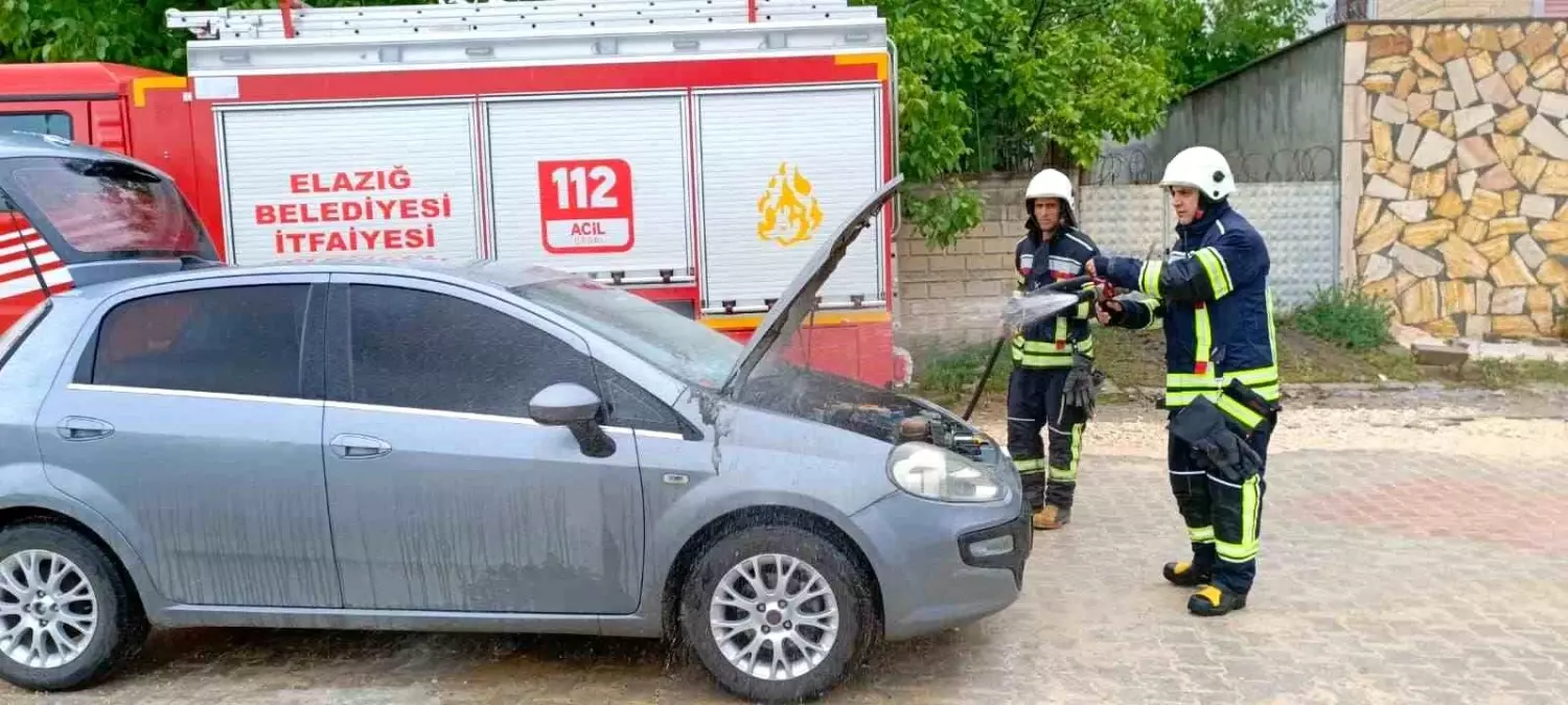 Elazığ\'da seyir halindeki aracın motorunda çıkan yangın söndürüldü