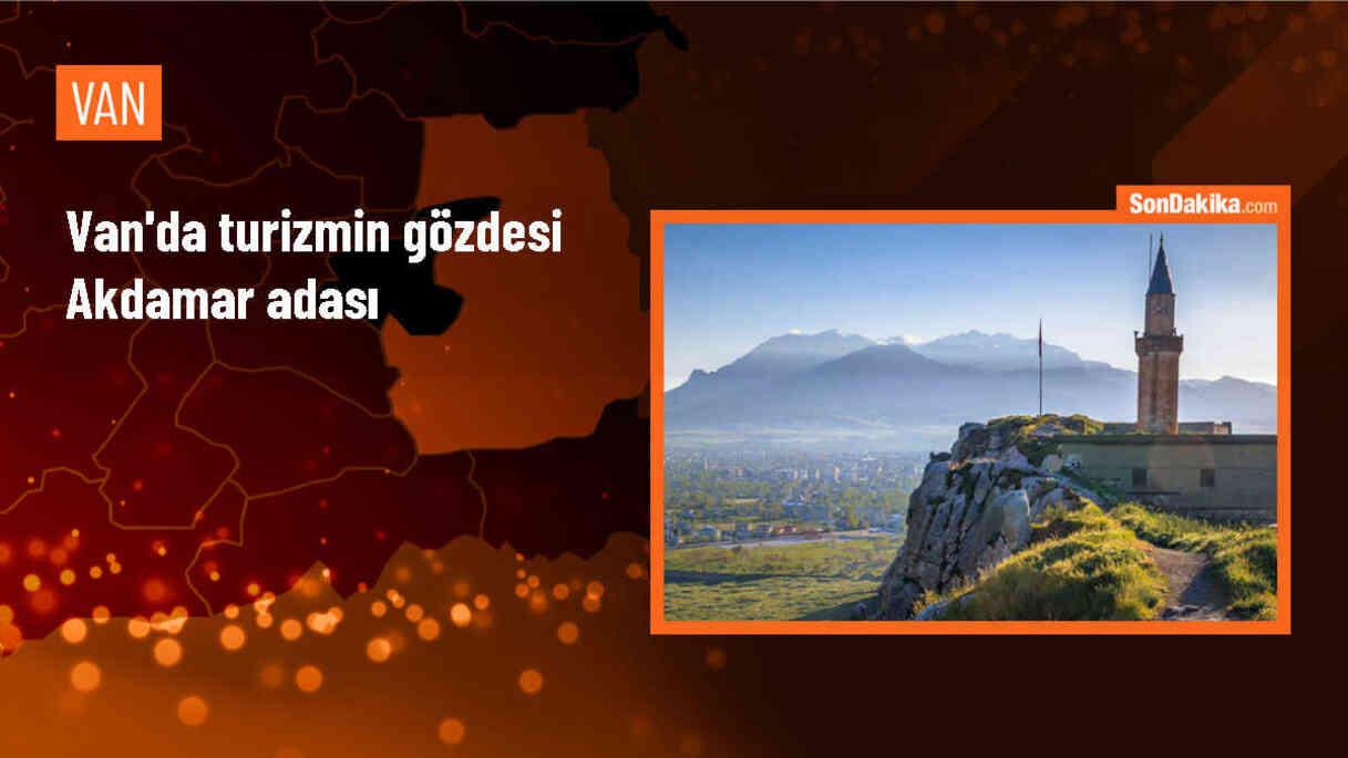 Van\'daki Akdamar Adası, Van Kalesi ve Van Müzesi 55 Bin Ziyaretçi Ağırladı
