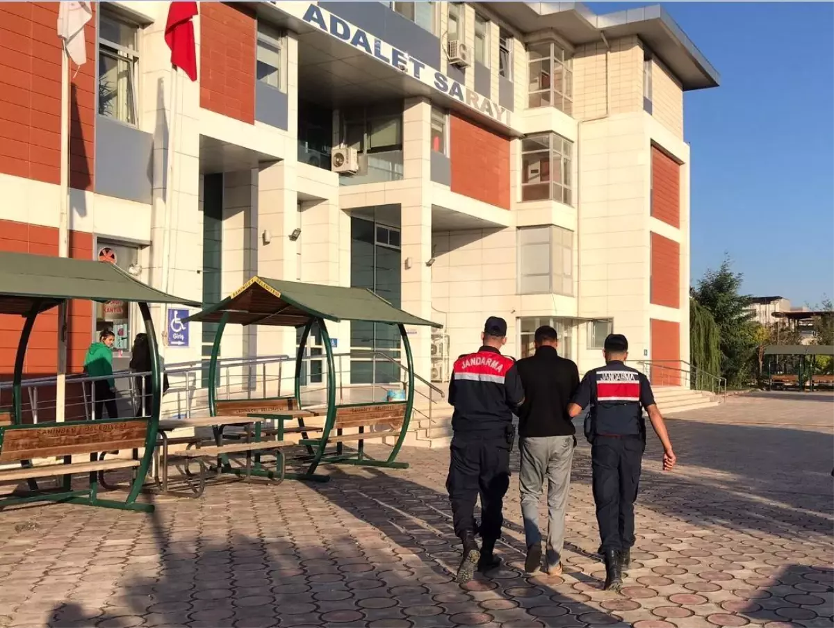 Gaziantep\'te aranan şahıs 25 yıl hapis cezasıyla yakalandı