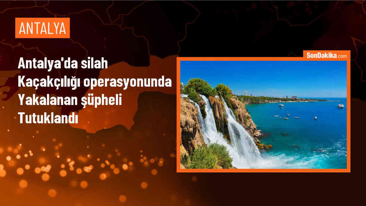 Antalya\'da 10 Ruhsatsız Tabanca Ele Geçirildi, Şüpheli Tutuklandı