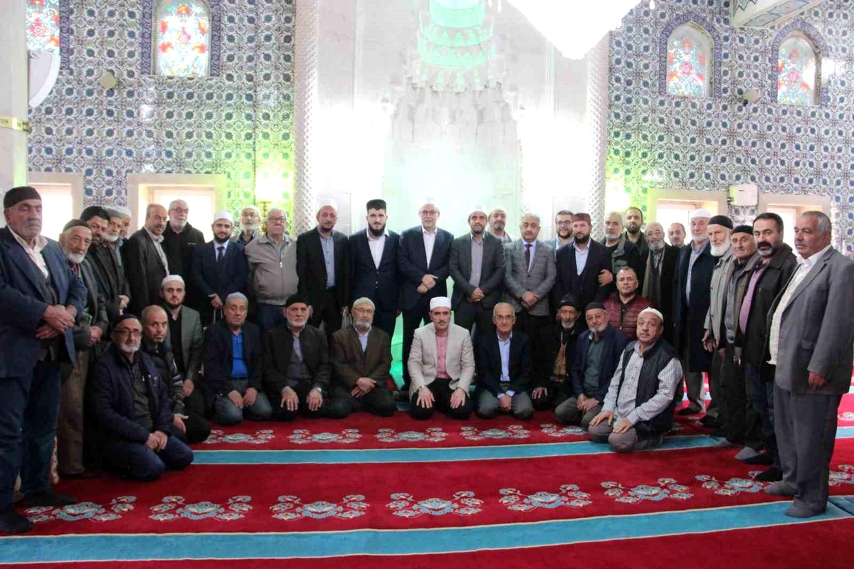 Erzurum\'da din görevlileri hafızlıkta yarıştı