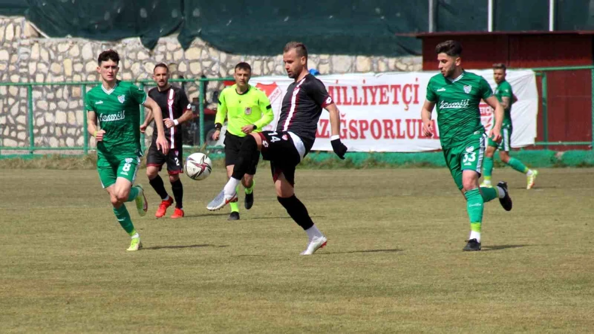 Çimentaş Elazığspor, Erbaaspor\'a 2-1 mağlup oldu