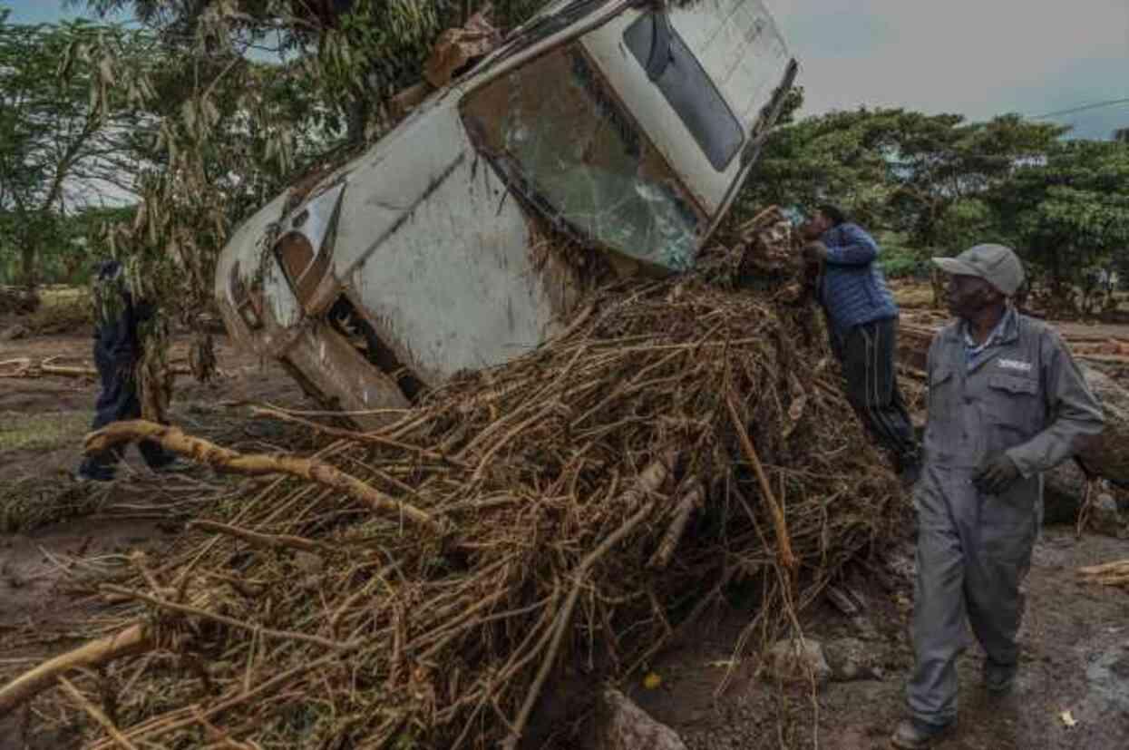 Kenya'da Şiddetli Yağışların Yol Açtığı Sellerde Ölü Sayısı 238'e Yükseldi