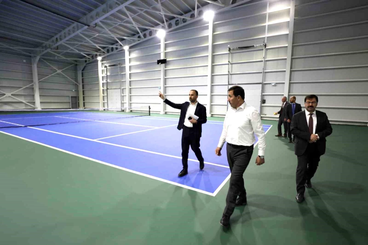 Konya\'nın En Büyük Kapalı Tenis Kortu Hizmete Açılıyor