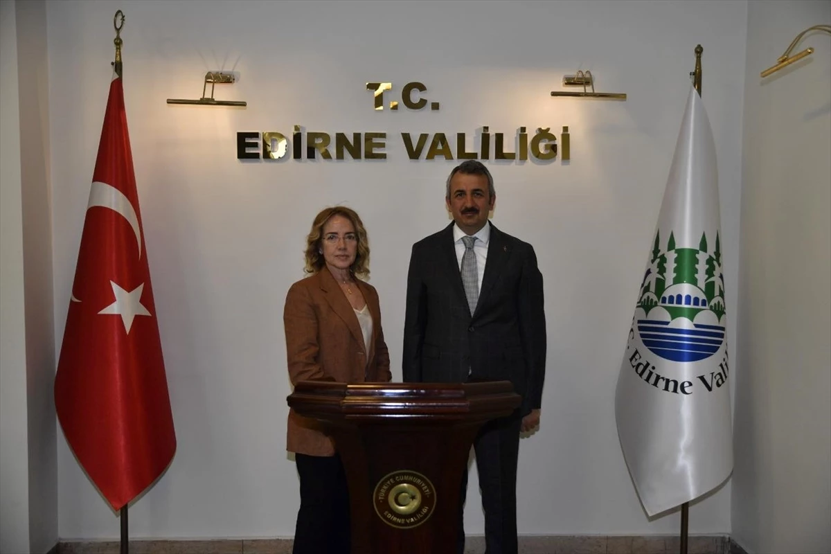 UNHCR Türkiye Temsilcisi Edirne Valisi\'ni ziyaret etti