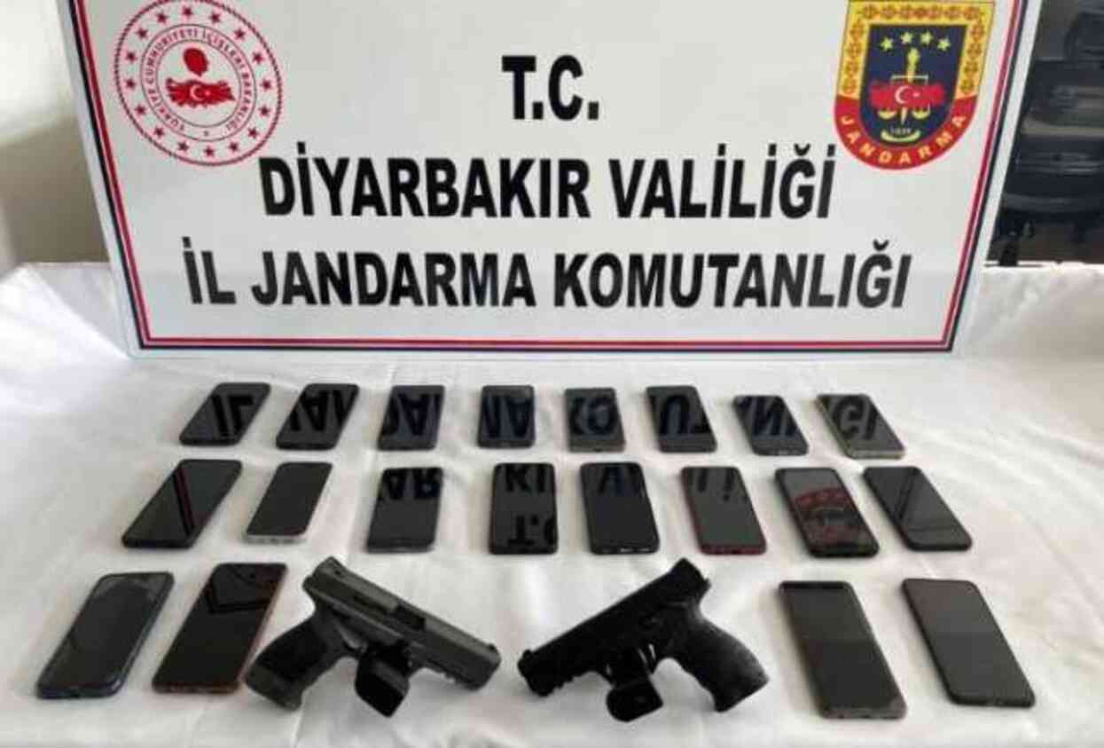 Vatandaşları cezaevinden tahliye vaadiyle dolandırdılar! 1'i avukat 9 kişi tutuklandı