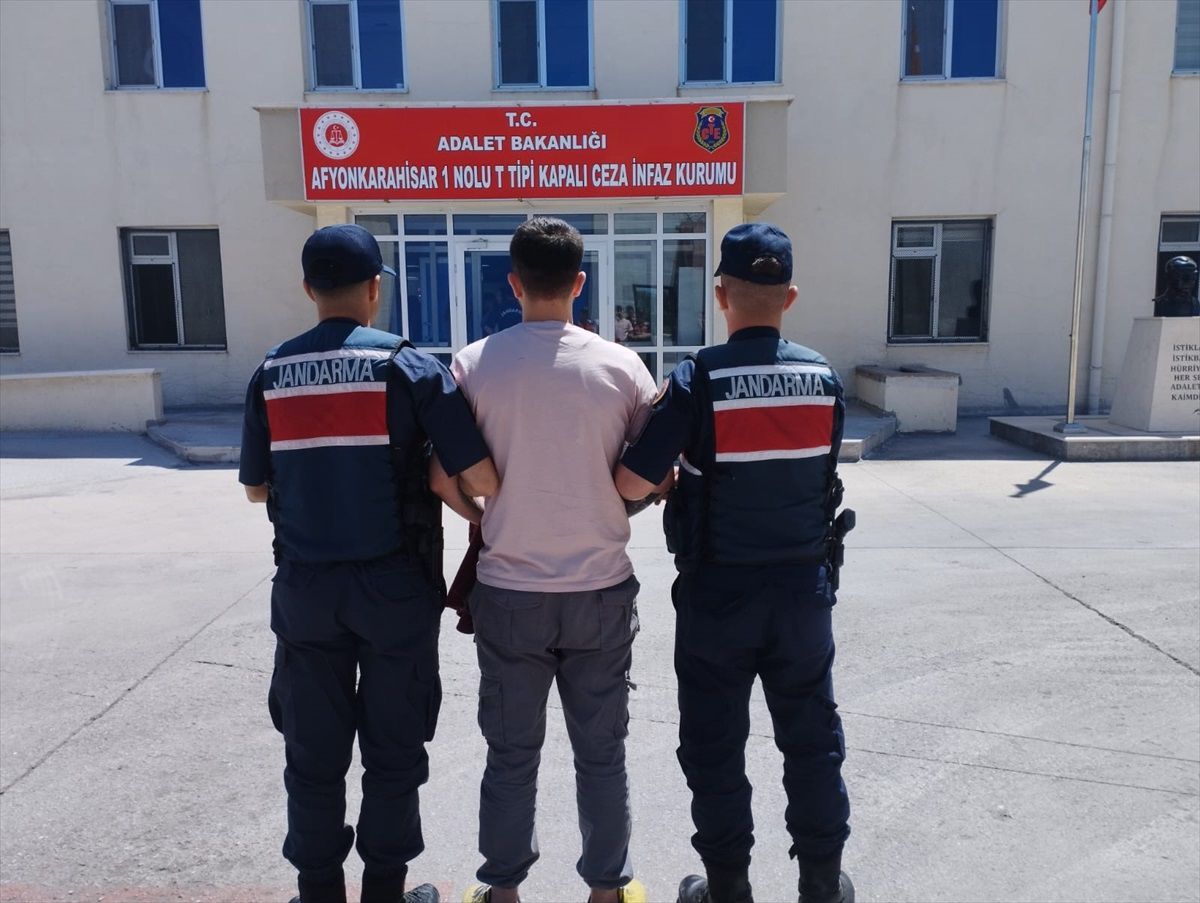 Afyonkarahisar\'da firari 5 hükümlü yakalandı