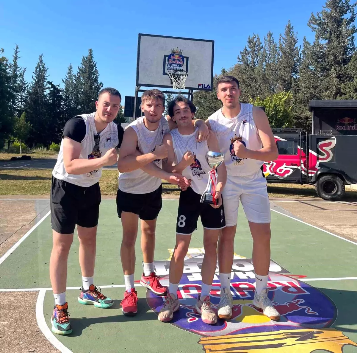 Anadolu Üniversitesi Basketbol Takımı Ünilig 3X3 Müsabakalarında Başarı Gösterdi