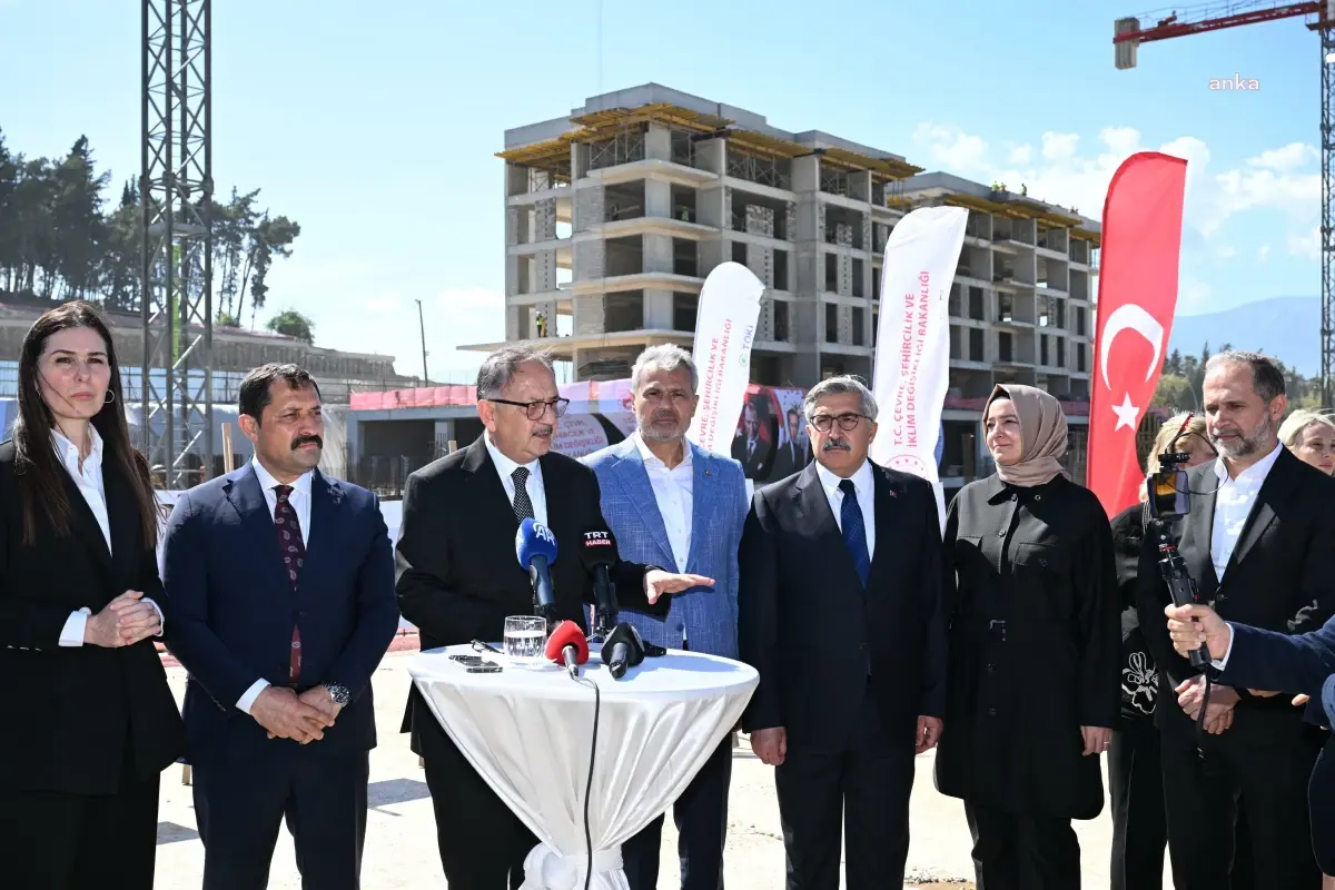 Bakan Özhaseki Hatay\'da incelemelerde bulundu