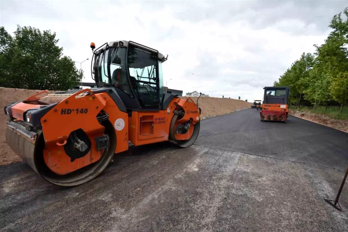 Balıkesir\'de OSB 3. Etapta Yol Yapım Çalışmaları Hız Kazandı