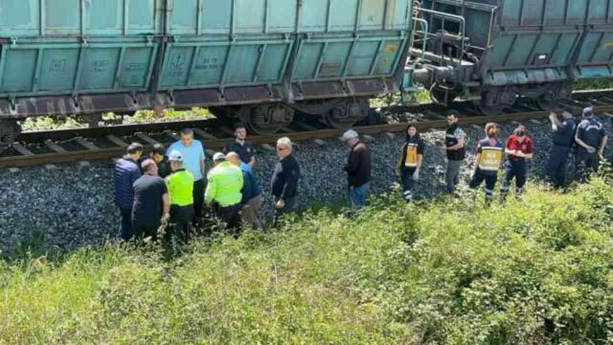 Demans hastası annesini sokak sokak arıyordu! Tren çarptığını öğrenince yıkıldı