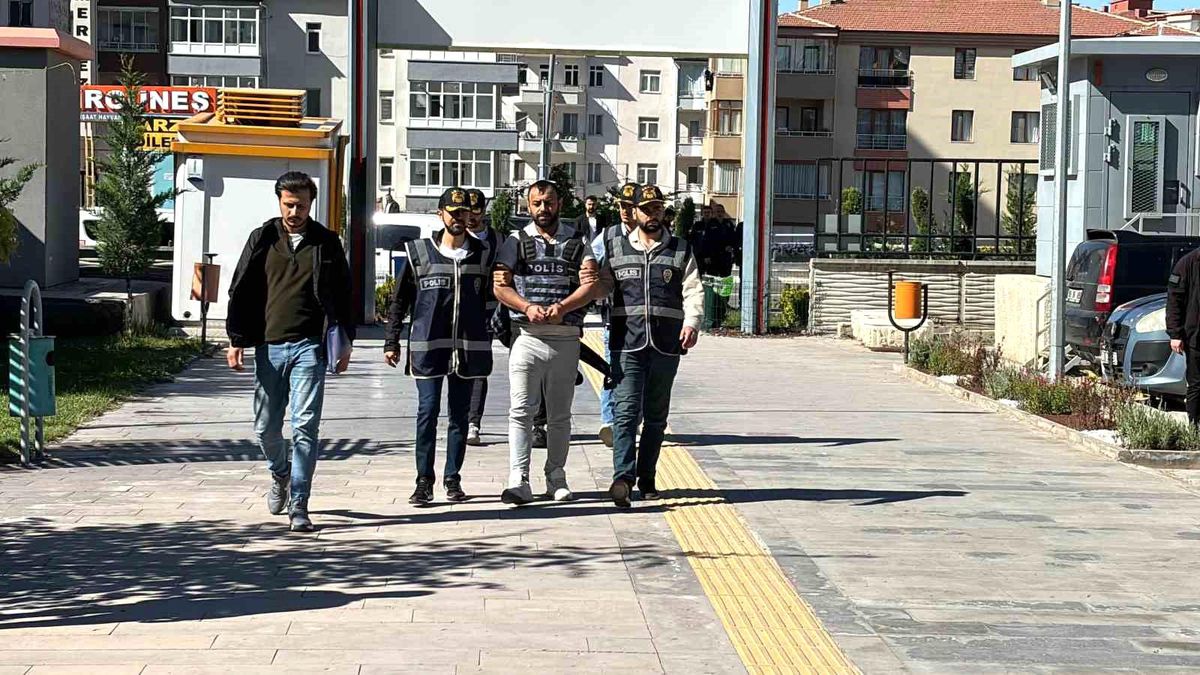 Niğde\'de Eski Sevgilisinin Evinde Cinayet: 2 Tutuklama