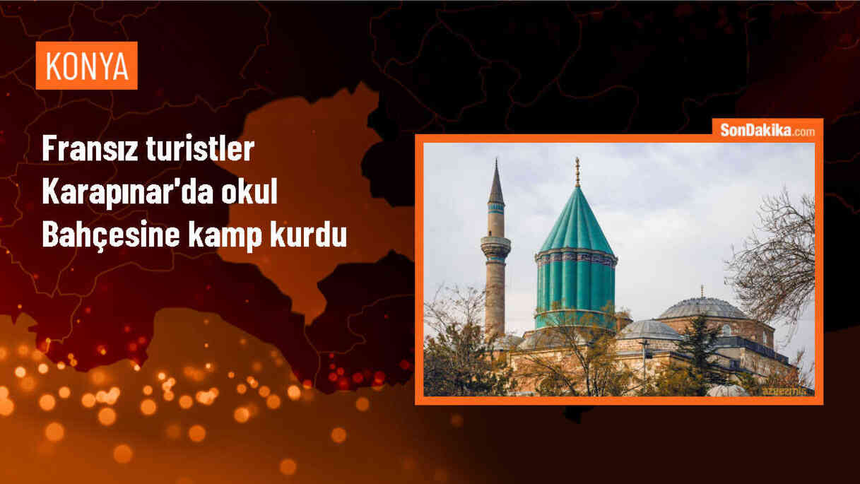Konya\'da okul bahçesinde kamp yapan turistler çocuklarla tanıştı