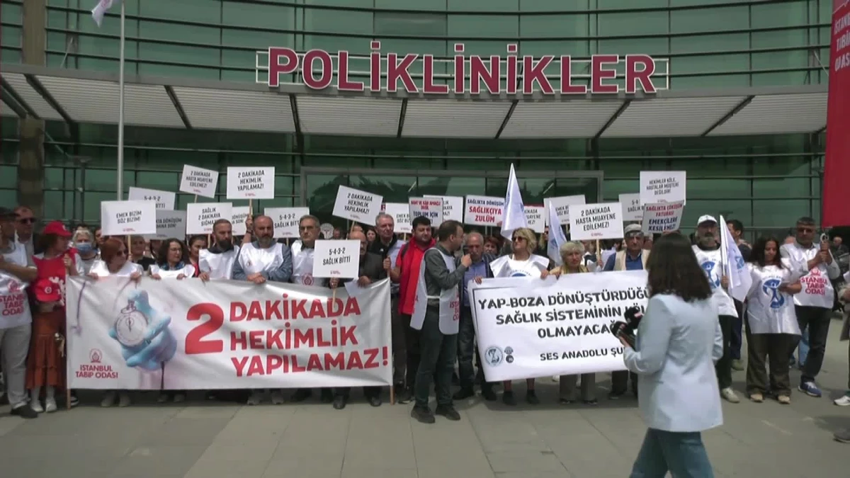 İstanbul Tabip Odası ve SES Göztepe Hastanesi\'ndeki randevu sistemi protesto etti