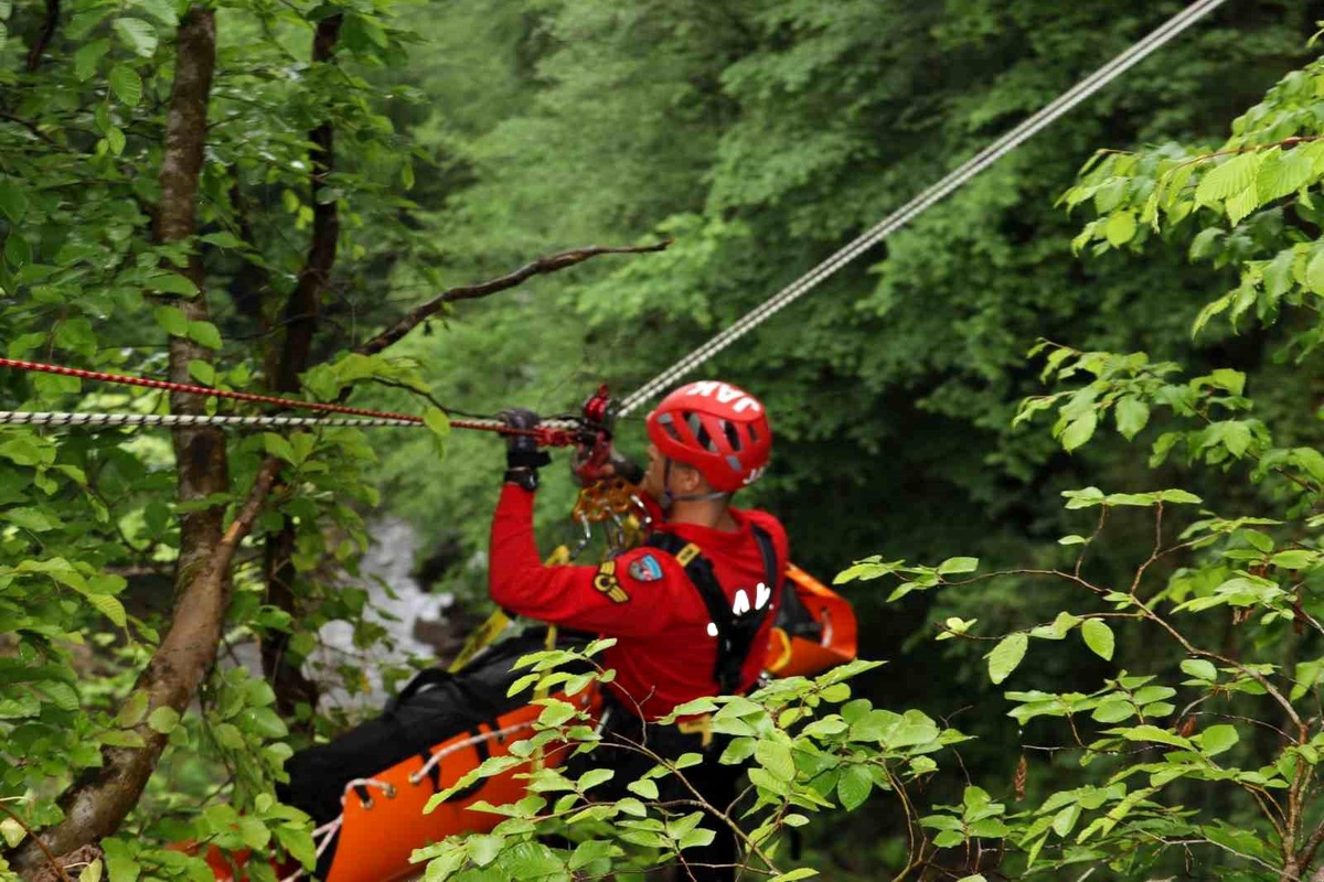 Ordu\'da Gerçeğini Aratmayan Yaralı Kurtarma Tatbikatı