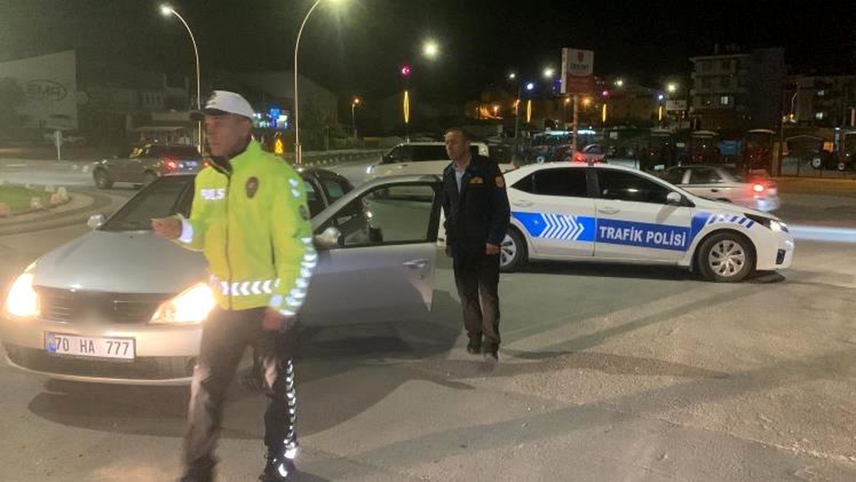 Karaman\'da Cip ile Otomobil Çarpıştı: 1 Yaralı