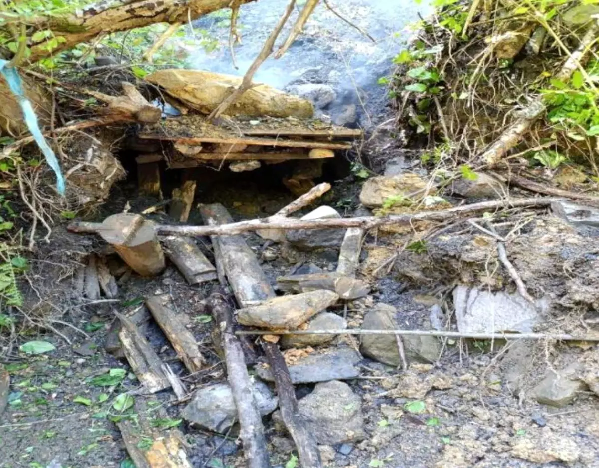 Zonguldak\'ta Ruhsatsız Maden Ocakları Kapatıldı