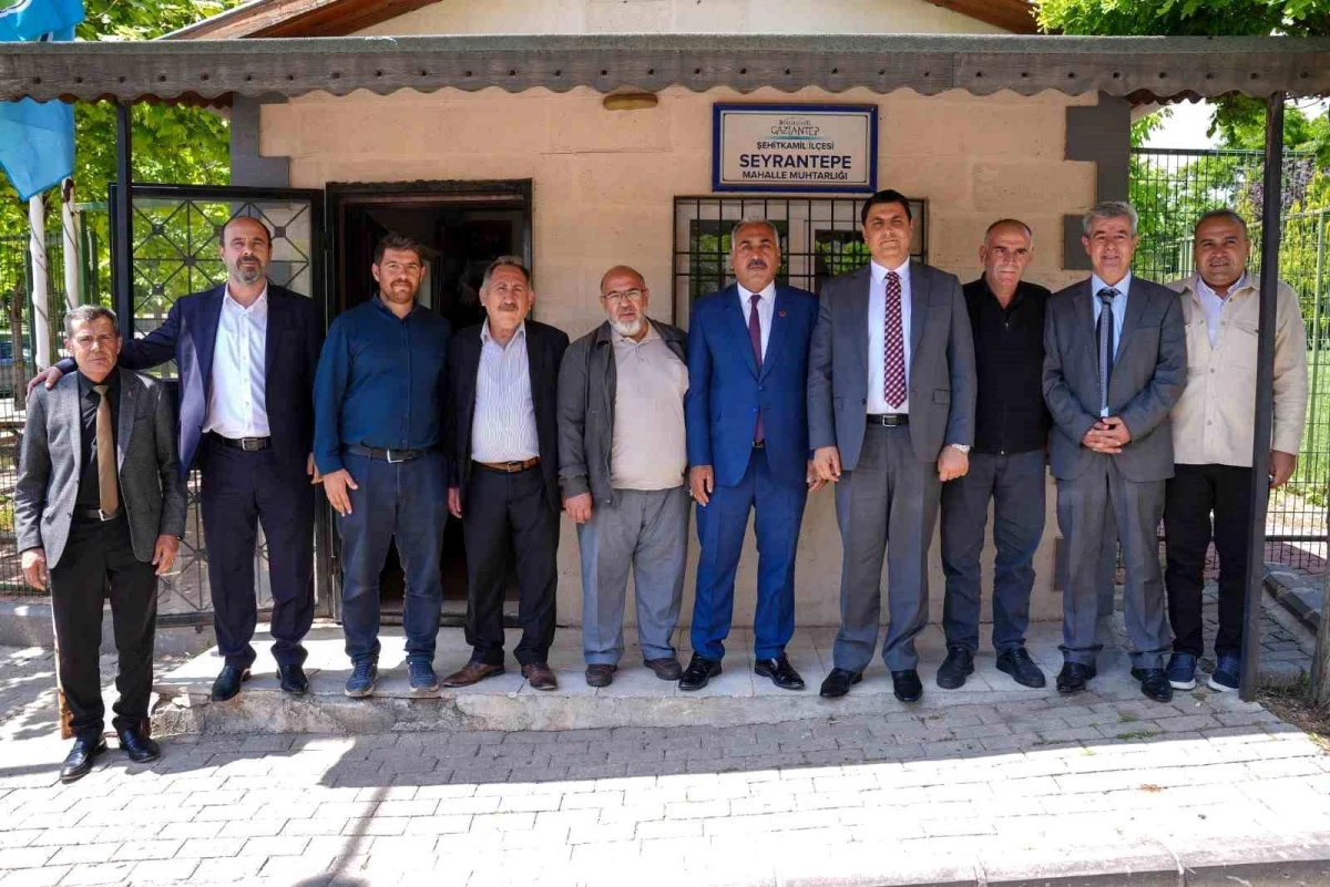 Şehitkamil Belediye Başkanı Umut Yılmaz, Seyrantepe Mahallesi\'nde Vatandaşlarla Buluştu