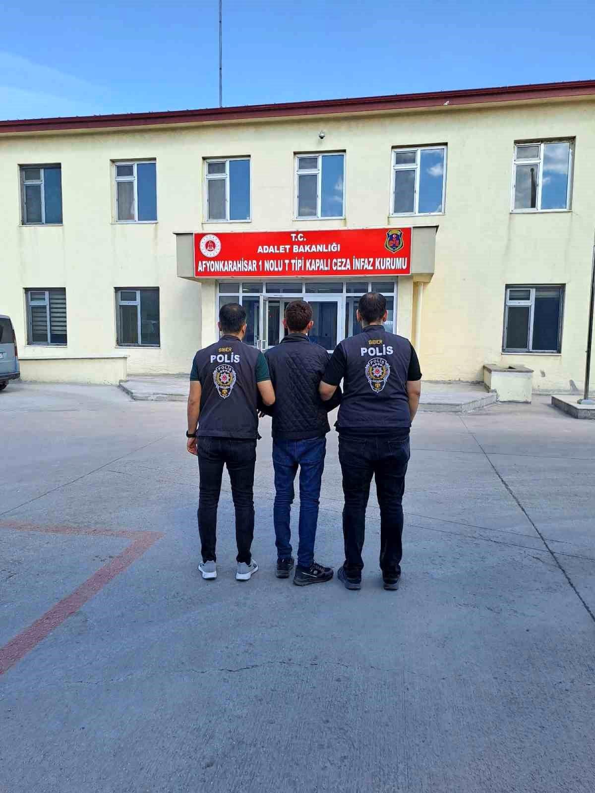 Afyonkarahisar\'da bilişim sistemlerini kullanarak dolandırıcılık yapan şahıs yakalandı