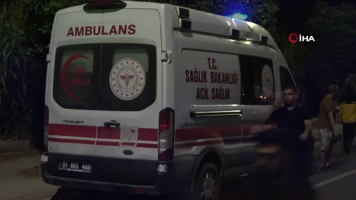 Adana\'da otomobil bisikletliye çarpıp kaçtı: 1 ölü