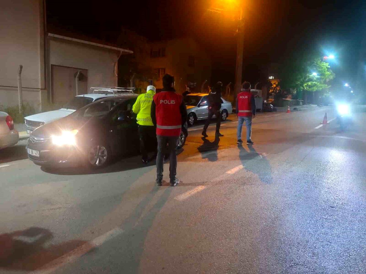 Bandırma\'da Şok Asayiş, Trafik, Narkotik ve Huzur Uygulaması