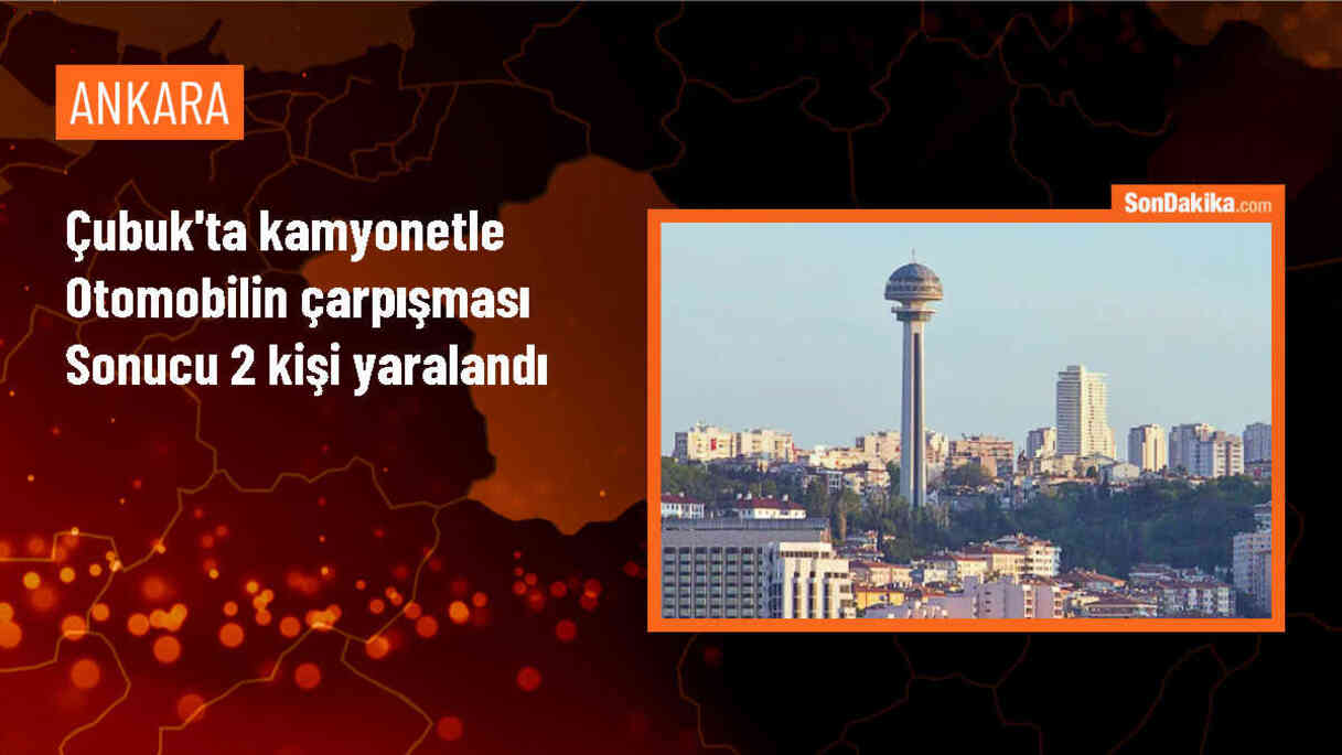 Ankara\'da kamyonetle otomobil çarpışması: 2 kişi yaralandı