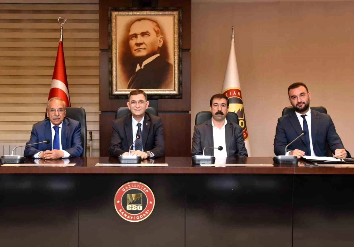 Gaziantep\'te Triko Örgü İmalatı Sektör Toplantısı Gerçekleştirildi