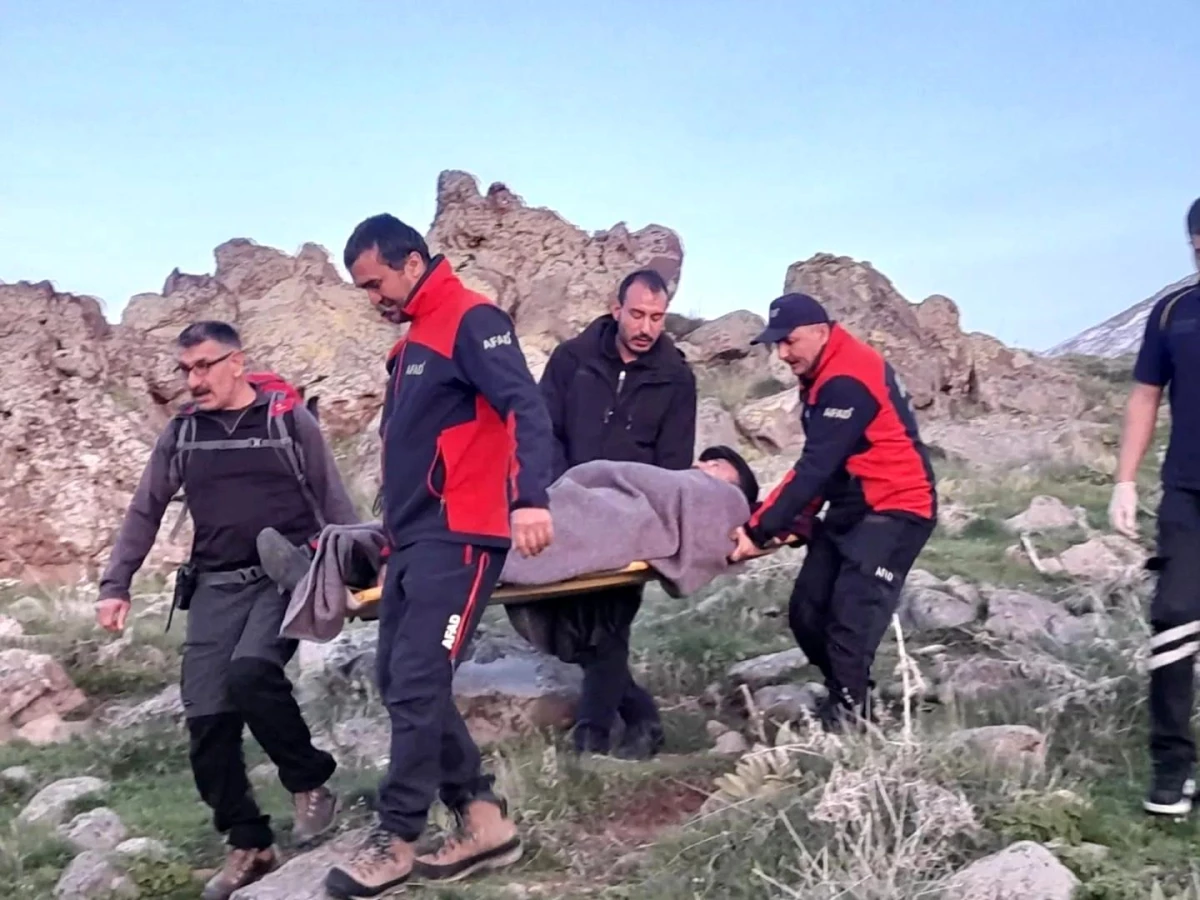 Aksaray\'da Hasandağı eteklerinde yaralanan Kıbrıs Gazisi kurtarıldı