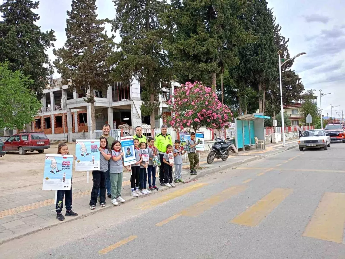 Manisa Sarıgöl\'de Trafik Haftası etkinlikleri devam ediyor