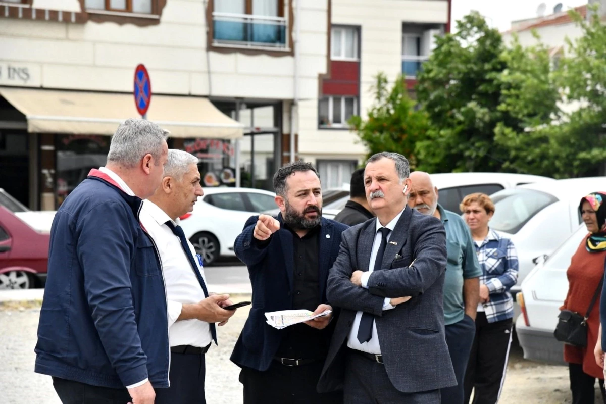 Yunusemre Belediye Başkanı Semih Balaban Mahalle Ziyaretlerini Sürdürüyor