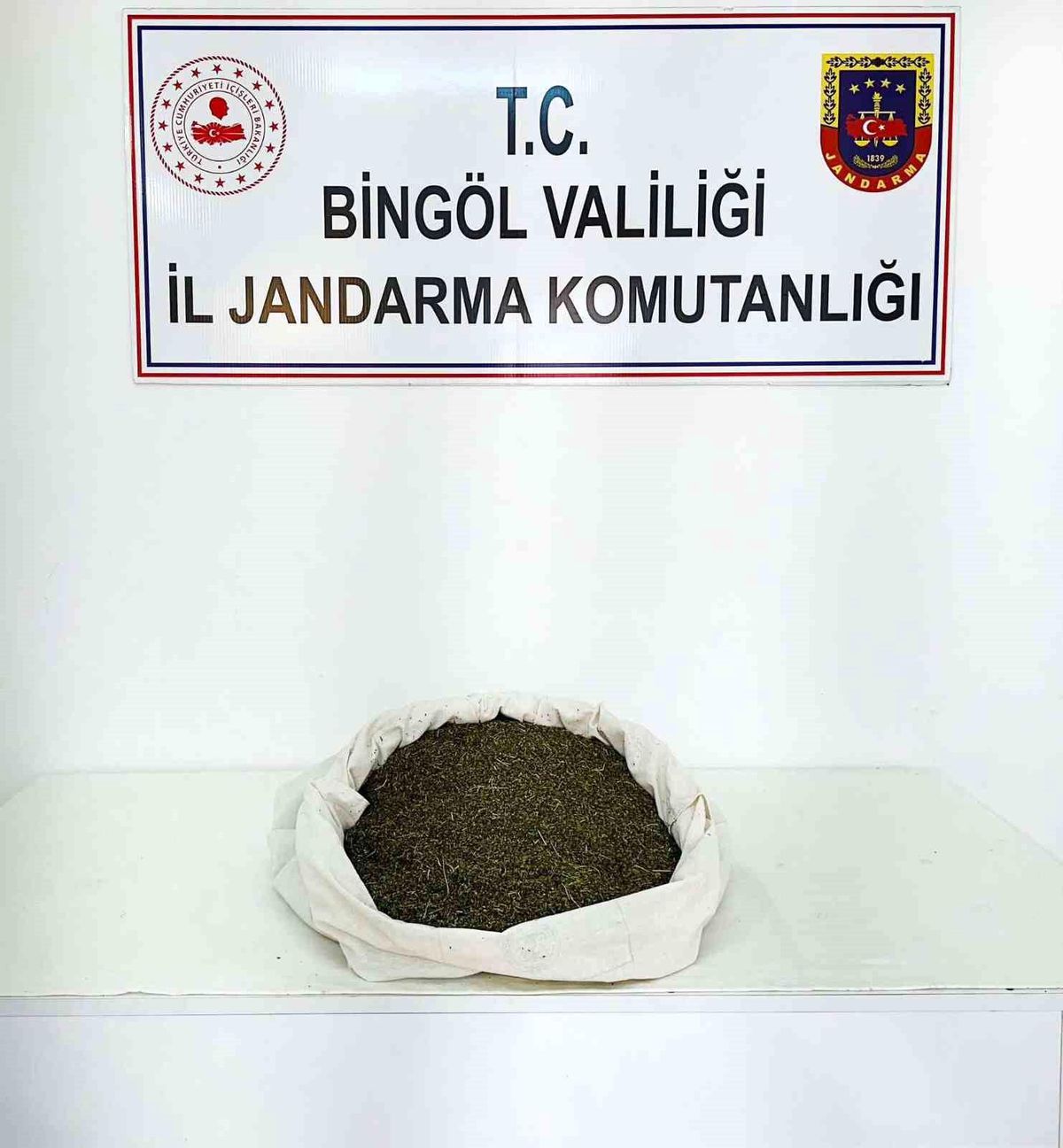 Bingöl\'de 3 Kilogram Uyuşturucu Madde Ele Geçirildi