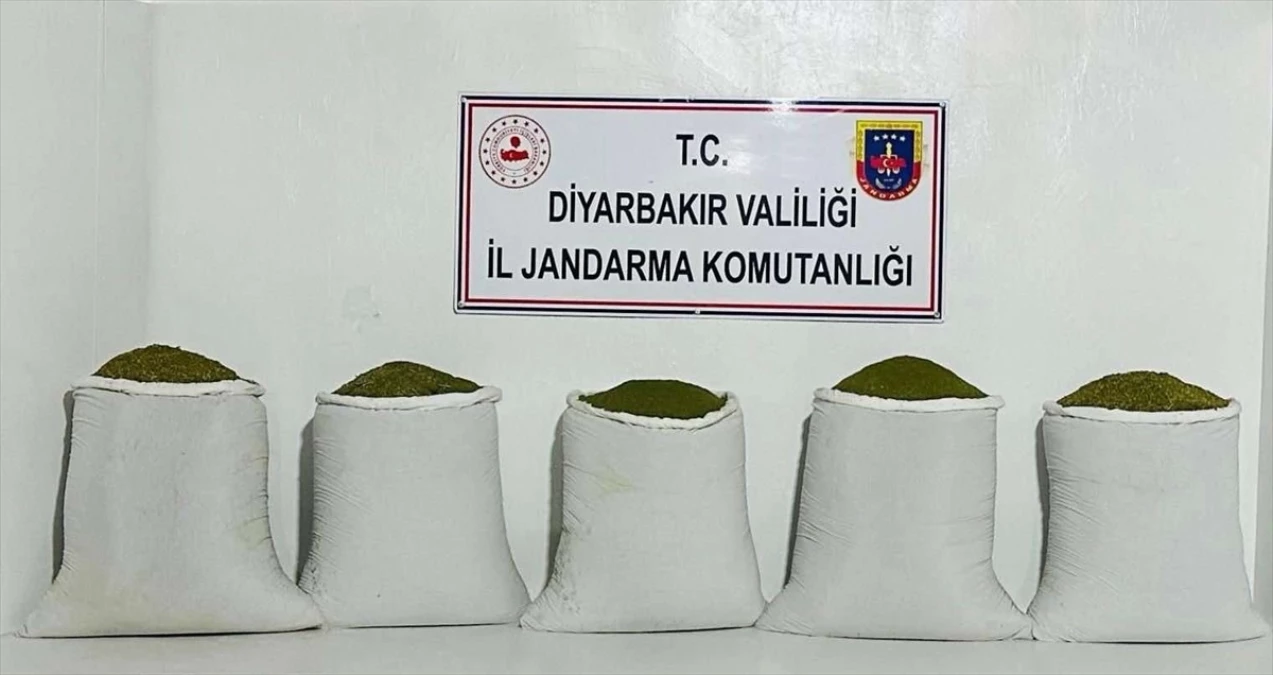 Diyarbakır\'da 167 Kilogram Uyuşturucu Ele Geçirildi