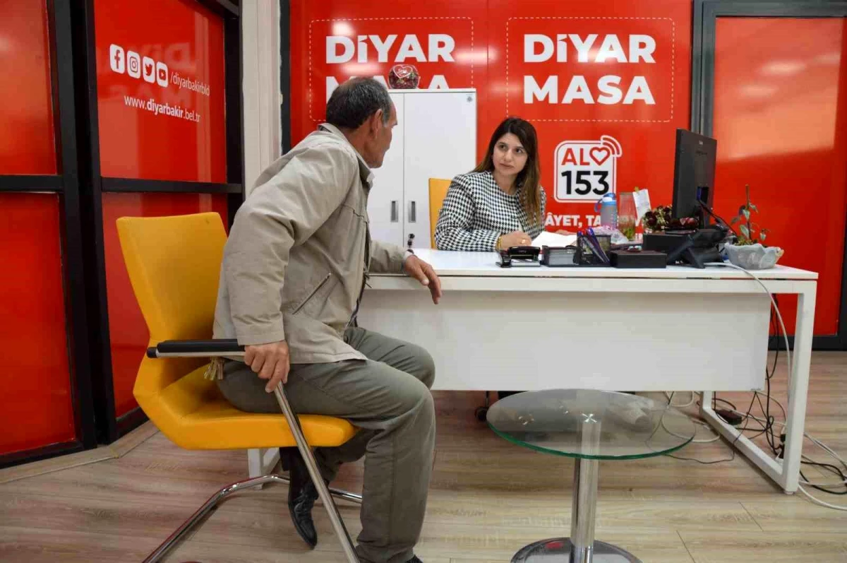 Diyarbakır Büyükşehir Belediyesi, dezavantajlı vatandaşların şehirler arası ulaşımını ücretsiz sağlıyor