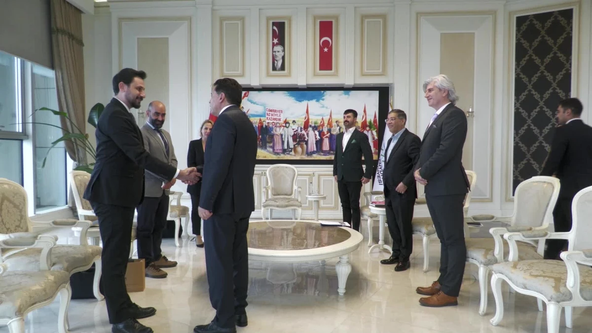 UNHCR Marmara Bölgesi, Esenyurt Belediye Başkanı Ahmet Özer\'i ziyaret etti
