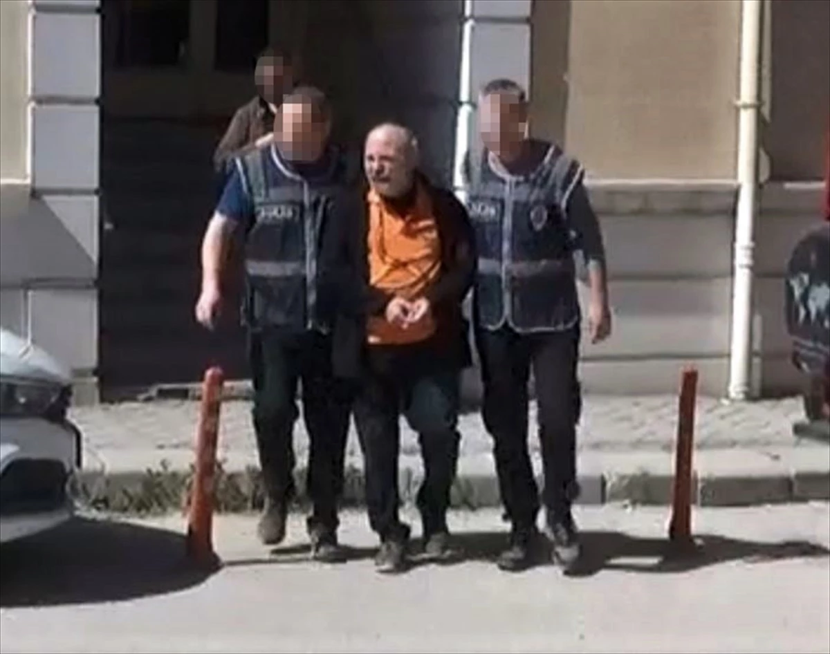 Eskişehir\'de FETÖ üyesi eski emniyet müdürü yakalandı