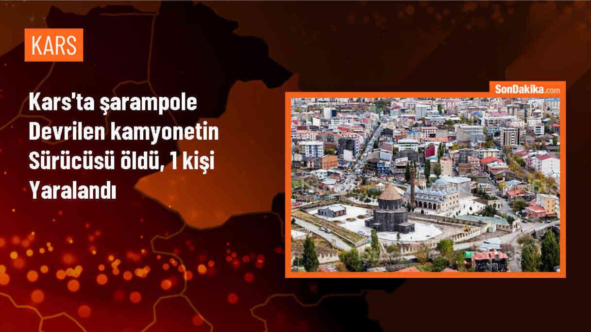Kars\'ın Kağızman ilçesinde kamyonet şarampole devrildi: 1 ölü, 1 yaralı