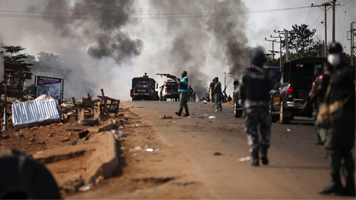 Nijerya\'da üniversiteye saldırı: 9 öğrenci kaçırıldı