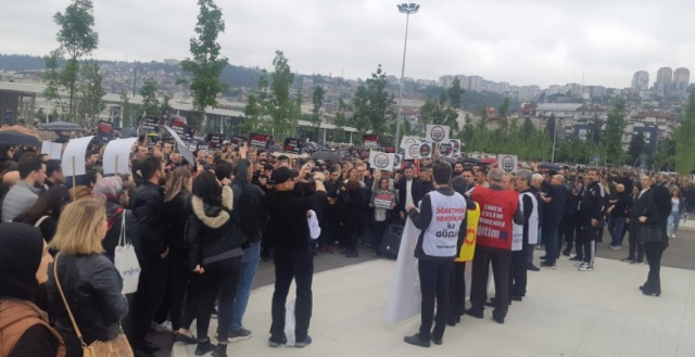 Öğretmenler, Türkiye genelinde iş bıraktı! Katledilen okul müdürü 81 ilde anıldı