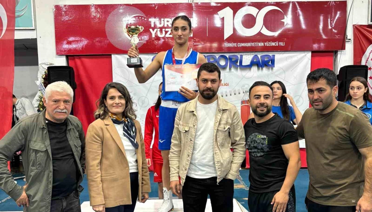 Cizre Fen Lisesi Öğrencisi Pınar Benek, Türkiye Şampiyonu Oldu