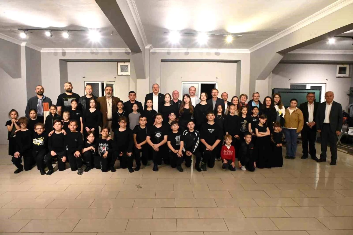 Bozüyük Belediye Başkanı Kuzey Kafkasya Kültür Derneği\'ni Ziyaret Etti