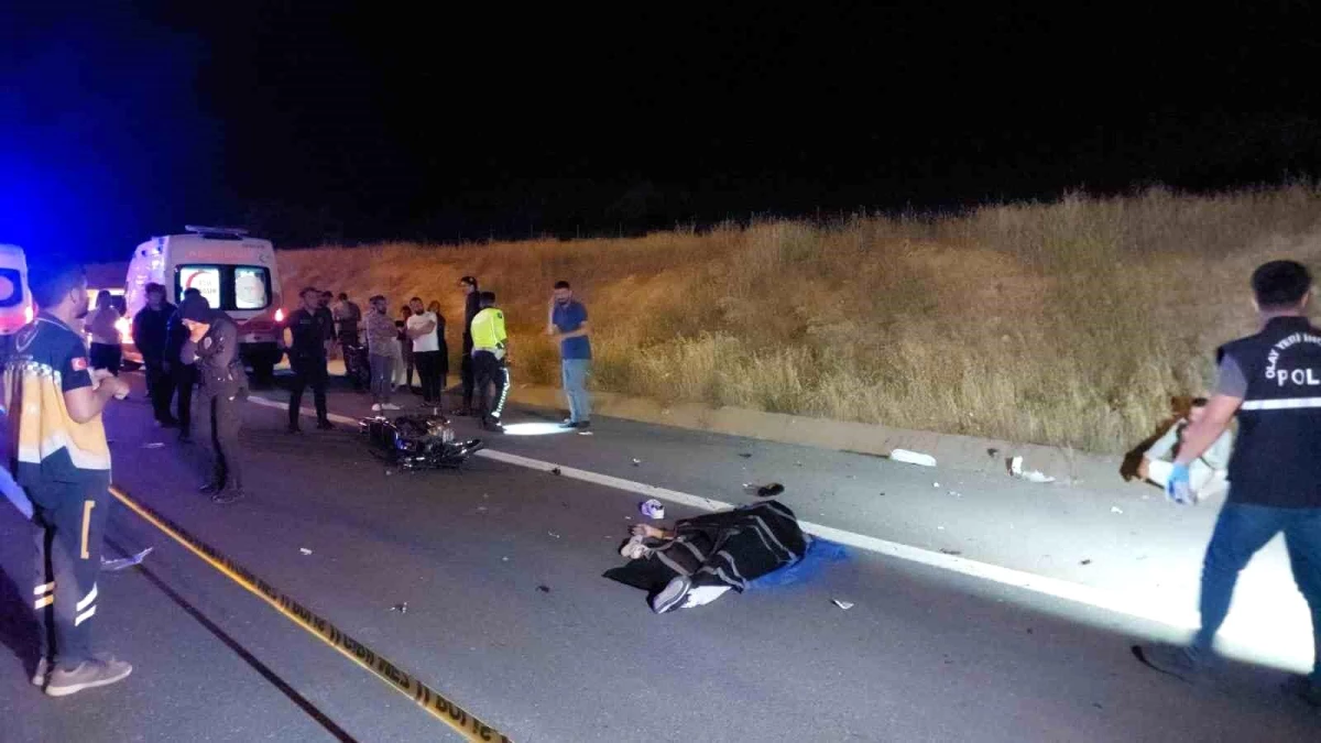 Gaziantep\'te motosiklet kazasında 2 genç hayatını kaybetti