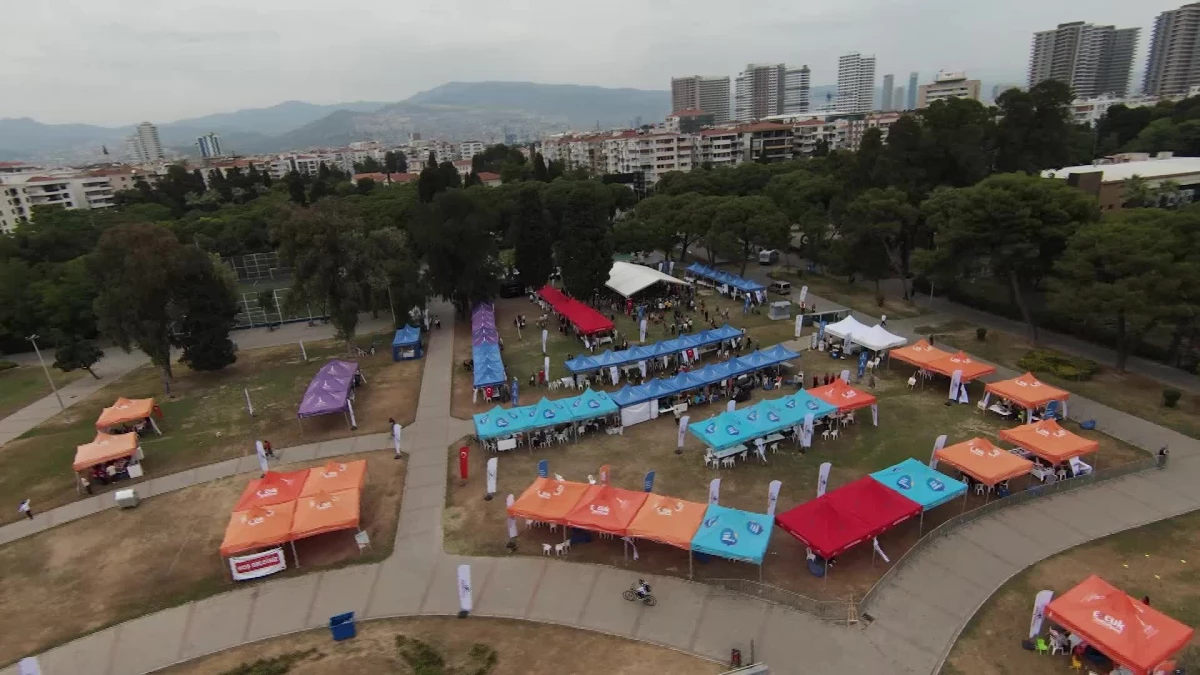 İzmir Büyükşehir Belediyesi Engelliler Haftası etkinliklerine ev sahipliği yapıyor