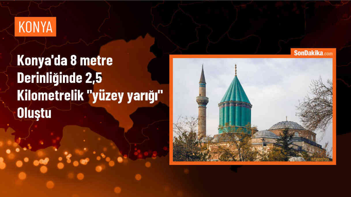 Konya Çumra\'da Kuraklık ve Yer Altı Sularının Çekilmesiyle Yüzey Yarıkları Oluşuyor