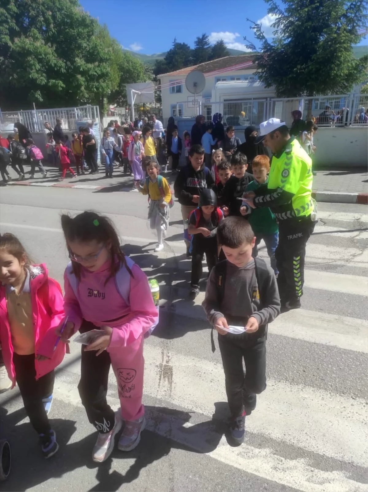 Samsun\'un Ladik ilçesinde trafik bilgilendirme etkinliği düzenlendi