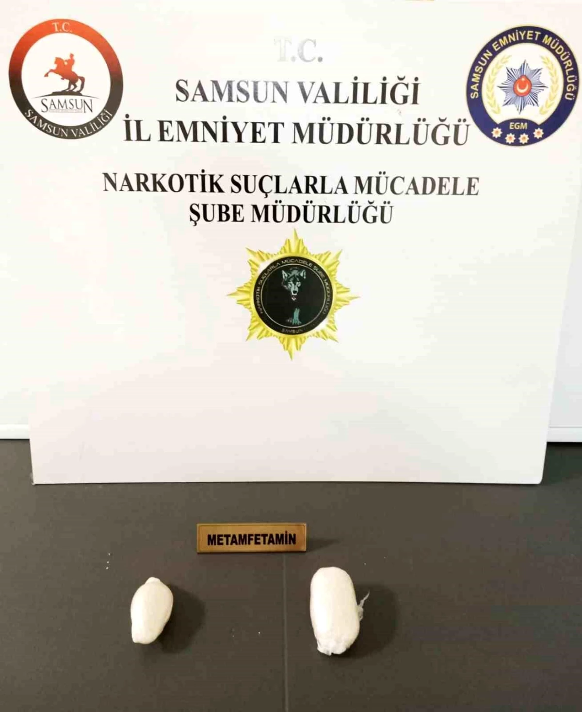 Samsun\'da narkotik polisinin takibi sonucu uyuşturucuyla yakalanan kadın gözaltına alındı